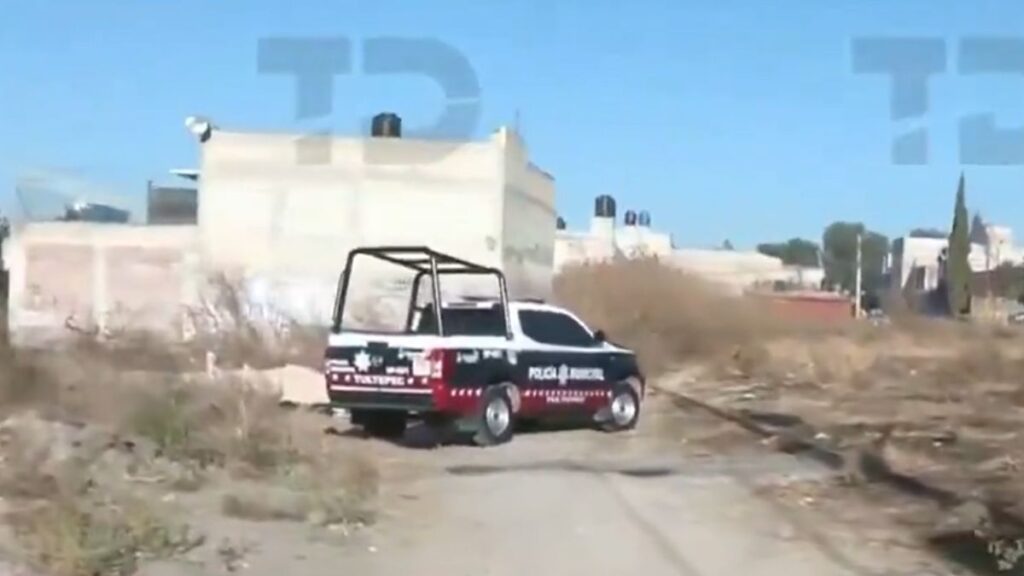 Descubren restos humanos en bolsas en la colonia Mirador de Tultepec