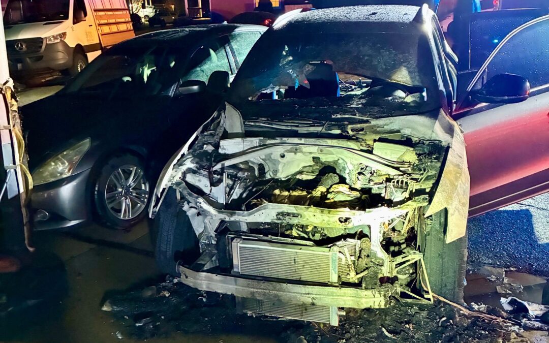 Fuga de combustible provoca incendio en vehículo estacionado en Northglenn