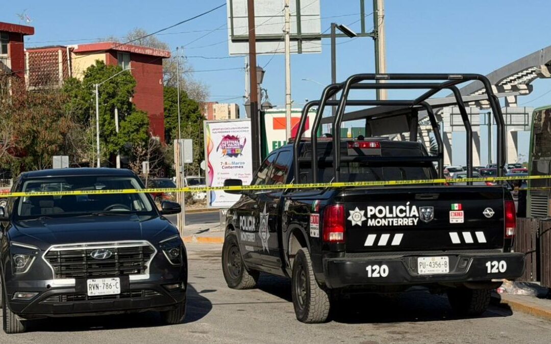 Conductor de plataforma en Monterrey atacado a balazos tras accidente en la avenida José Alvarado