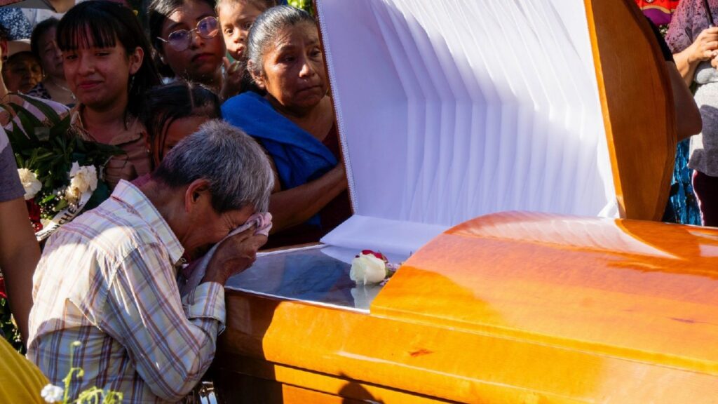 Multimedios Rinde Homenaje a las Víctimas y Recuerda a ‘El Mencho’ con un Minuto de Silencio