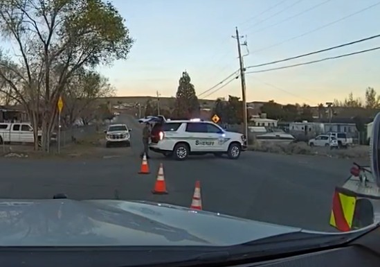 Accidente grave deja a una persona hospitalizada tras choque de vehículos todoterreno en Sun Valley