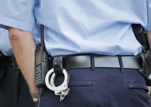 Investigación criminal: Un oficial de Lyon suspendido tras denuncia de la Policía de Sparks