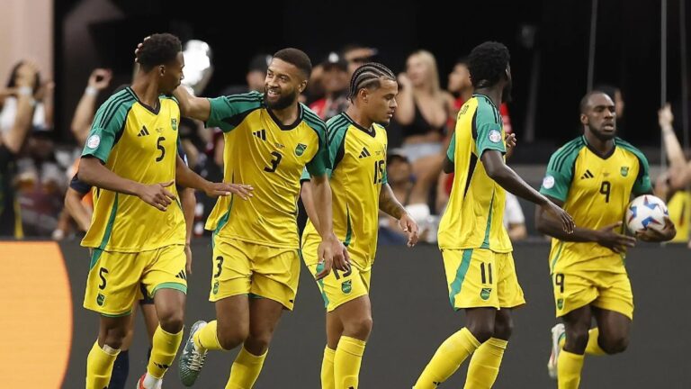 La Selección de Jamaica Busca su Lugar en el Mundial 2022 Después de 28 Años