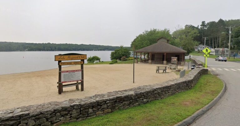 Estudiante desaparecido en Connecticut tras accidente en Lake Hayward