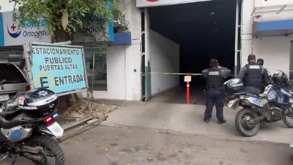 Impactante asesinato de chofer de tráiler frente al Hospital Pediátrico de Sinaloa