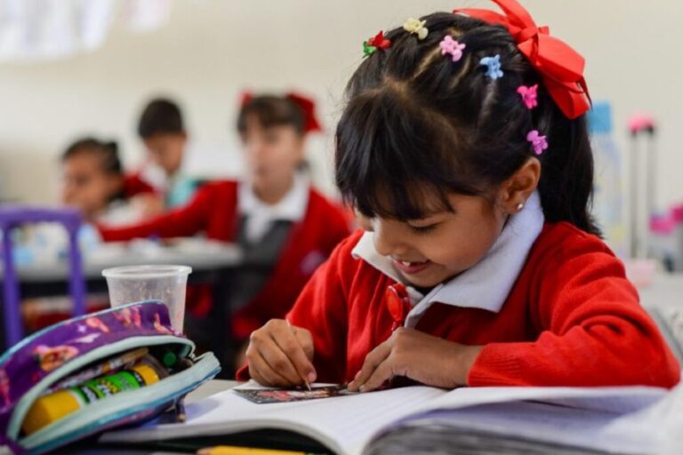 La Joya ISD Revisa Políticas Escolares en Cesar Chavez Middle School