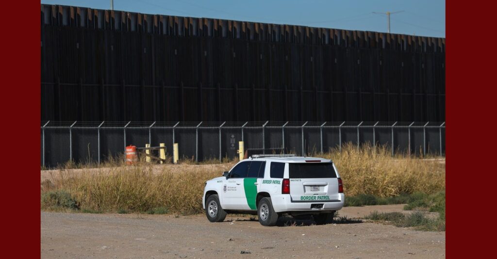 Agente de la Patrulla Fronteriza de Nuevo México enfrenta cargos por agresión y manipulación de evidencia