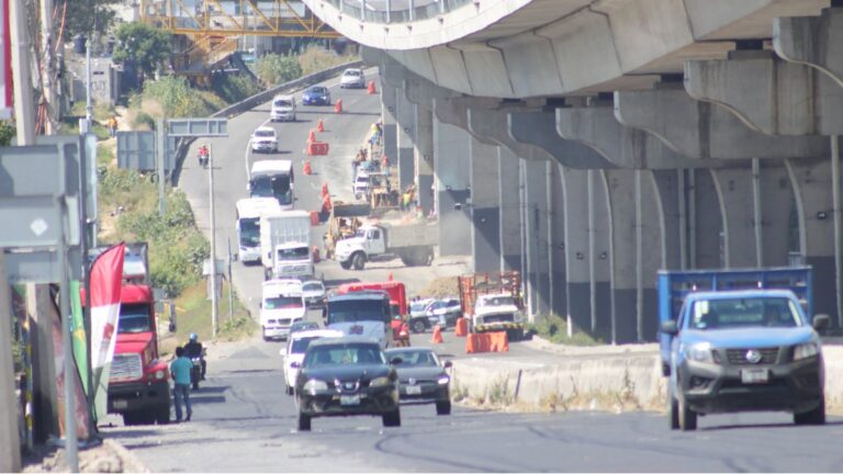 Actualización en Vivo: Choques y Cierres en la Autopista México-Puebla Hoy