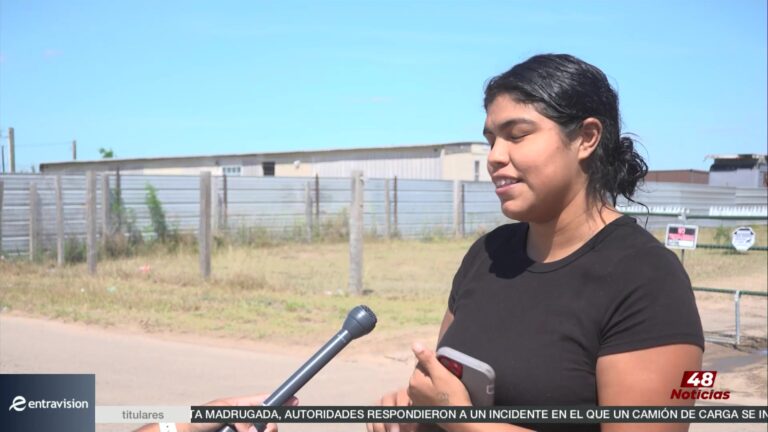 Incendio en Casa Rodante Destruye Todo para una Familia en Donna, Texas