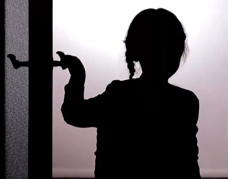 Prevención infantil: 7 señales críticas para proteger a sus hijos hoy