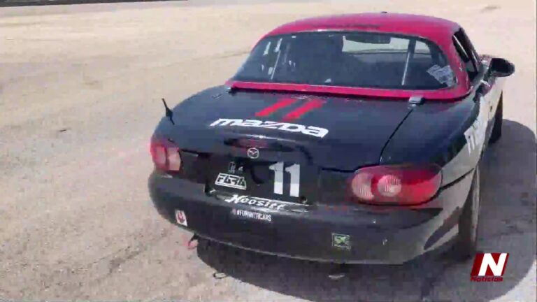 Joven Piloto Cubana Hace Historia En Fórmula 4