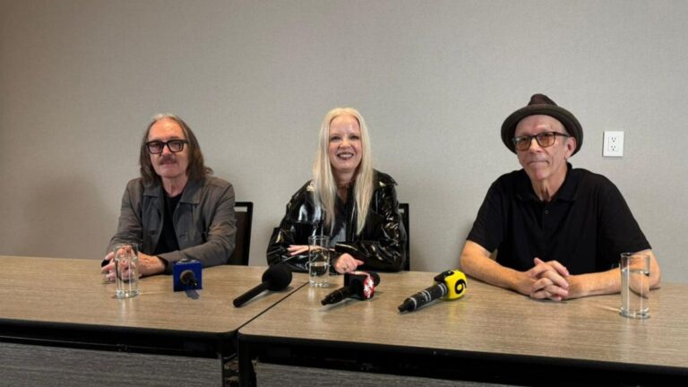 Garbage Enciende Machaca 2023 con un Regreso a su Esencia Noventera