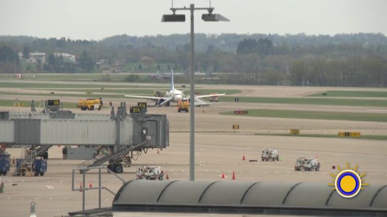 Vuelo Desviado: Vuelo Chicago-Nueva York Debe Desviarse A Pittsburgh Por Alerta De Seguridad