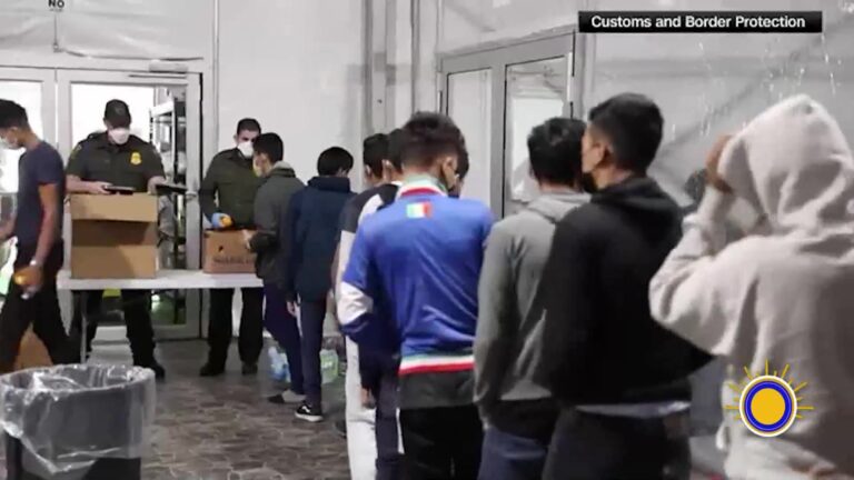 Adelantan Deportaciones De Niños Inmigrantes Bajo Custodia Del Gobierno De EE.UU.