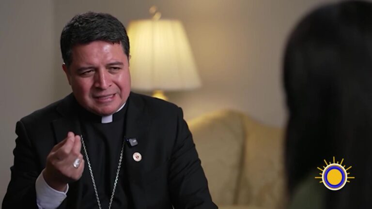 El Vaticano Nombra Obispo Salvadoreño Que Se Opondrá A Políticas Migratorias De EE.UU.