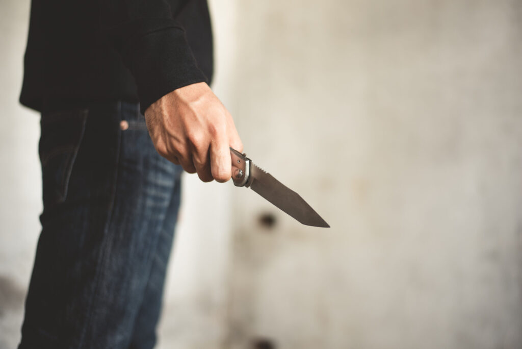 Impactante intento de homicidio en Pacific Grove: arrestan a sospechoso tras violento incidente