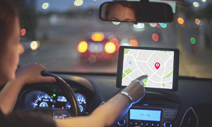 Uber endurece la verificación de antecedentes penales para conductores en EE. UU.