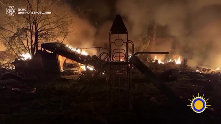 Intensifican Bombardeos En Ucrania: 22 Muertos En Uno De Los Ataques Más Letales Del Año