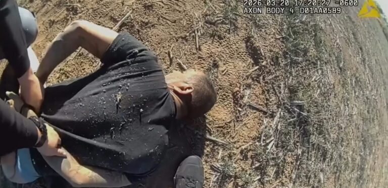 Desvelan Videos de Cámaras Corporales: Muerte Accidental en Custodia en El Paso