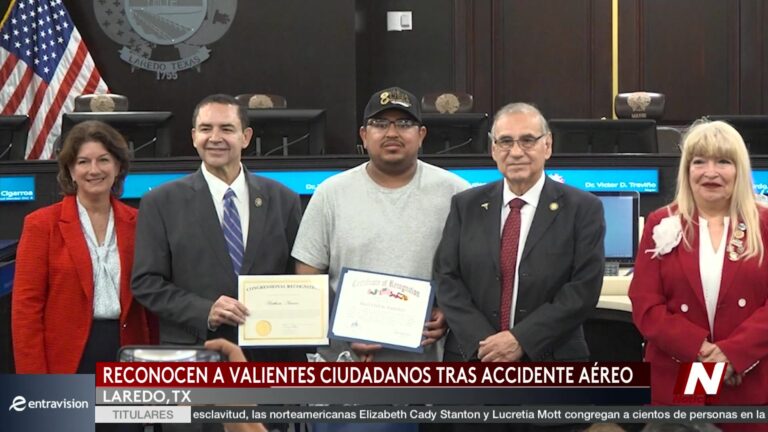 Héroes ciudadanos de Laredo reciben reconocimiento tras accidente en el libramiento 20
