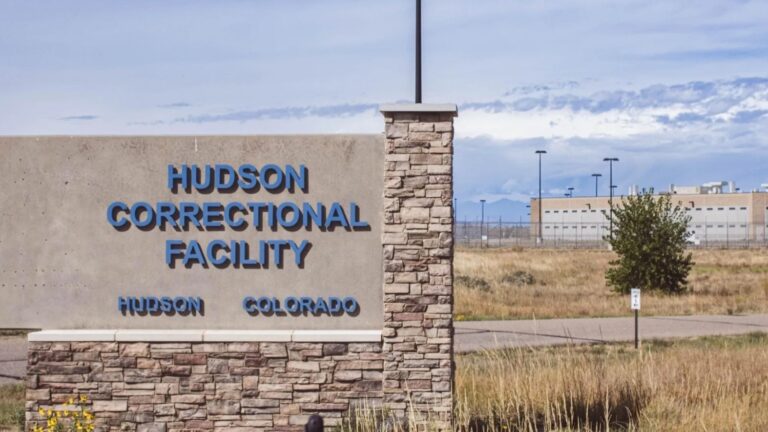Centro de detención de ICE en Colorado: aprueban nueva instalación en Hudson para más de 1,100 migrantes