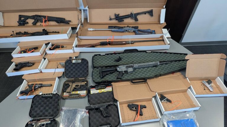 Operativo federal contra narcotráfico deja tres arrestos en Colorado y 14 detenidos en varios estados