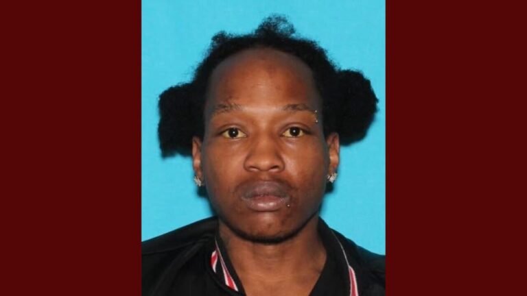 Buscan activamente a DeAngelo Lee, sospechoso de homicidio en Albuquerque