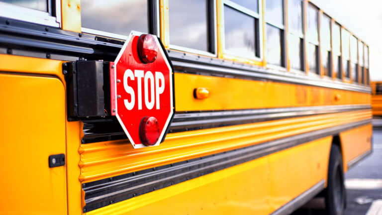 Denver estrena 25 unidades de autobuses eléctricos para el regreso a clases