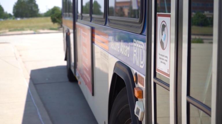 RTD lanza nueva aplicación para pagar pasajes, rastrear vehículos y reportar problemas de seguridad