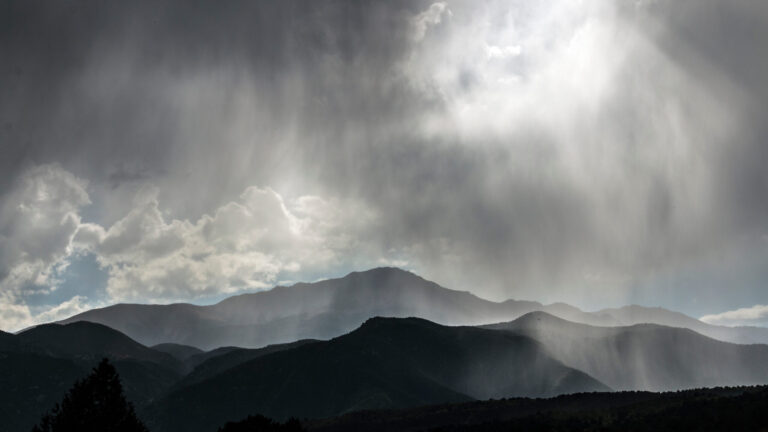 Las lluvias regresaron a Colorado, pero ¿han sido suficientes para aliviar la sequía?