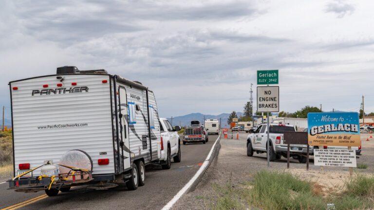 Peligro vehicular: 4 advertencias clave del Alguacil de Washoe para el viaje a Burning Man