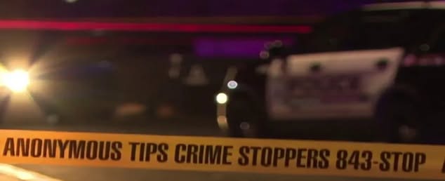 Policía Estatal de Nuevo México busca sospechoso de doble homicidio en Socorro