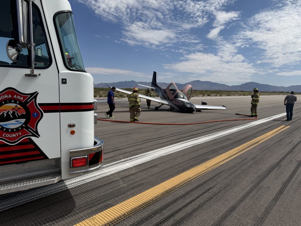 Accidente aéreo en aeropuerto de Santa Teresa deja dos personas con heridas leves