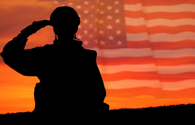 Veteranos: destinan más de $1 millón para prevenir el suicidio en Kansas