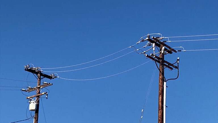 SDG&E inicia cortes de luz por calor extremo y vientos de Santa Ana en San Diego