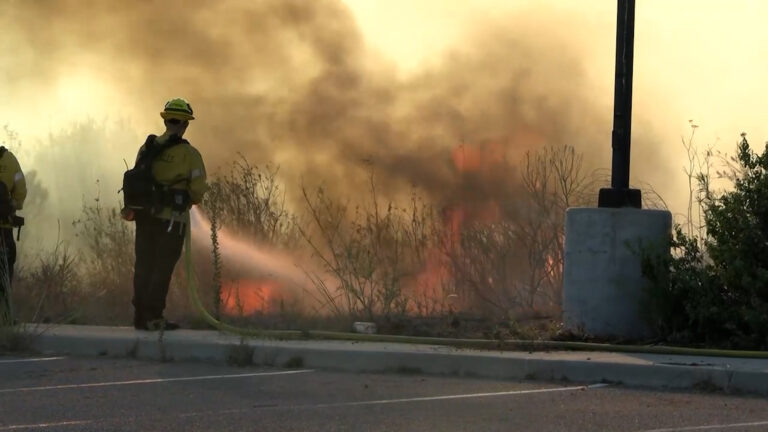 Incendio Henderson en Camp Pendleton alcanza un 95 % de contención tras quemar 3,260 acres