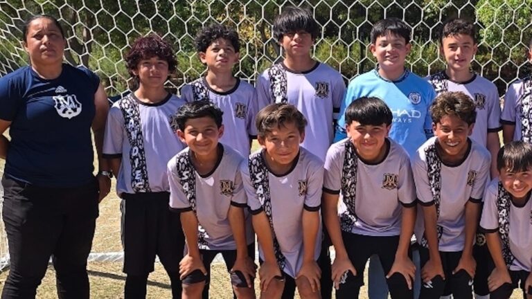 Entrenadora de fútbol en Barrio Logan rompe barreras y deja huella en San Diego Machine